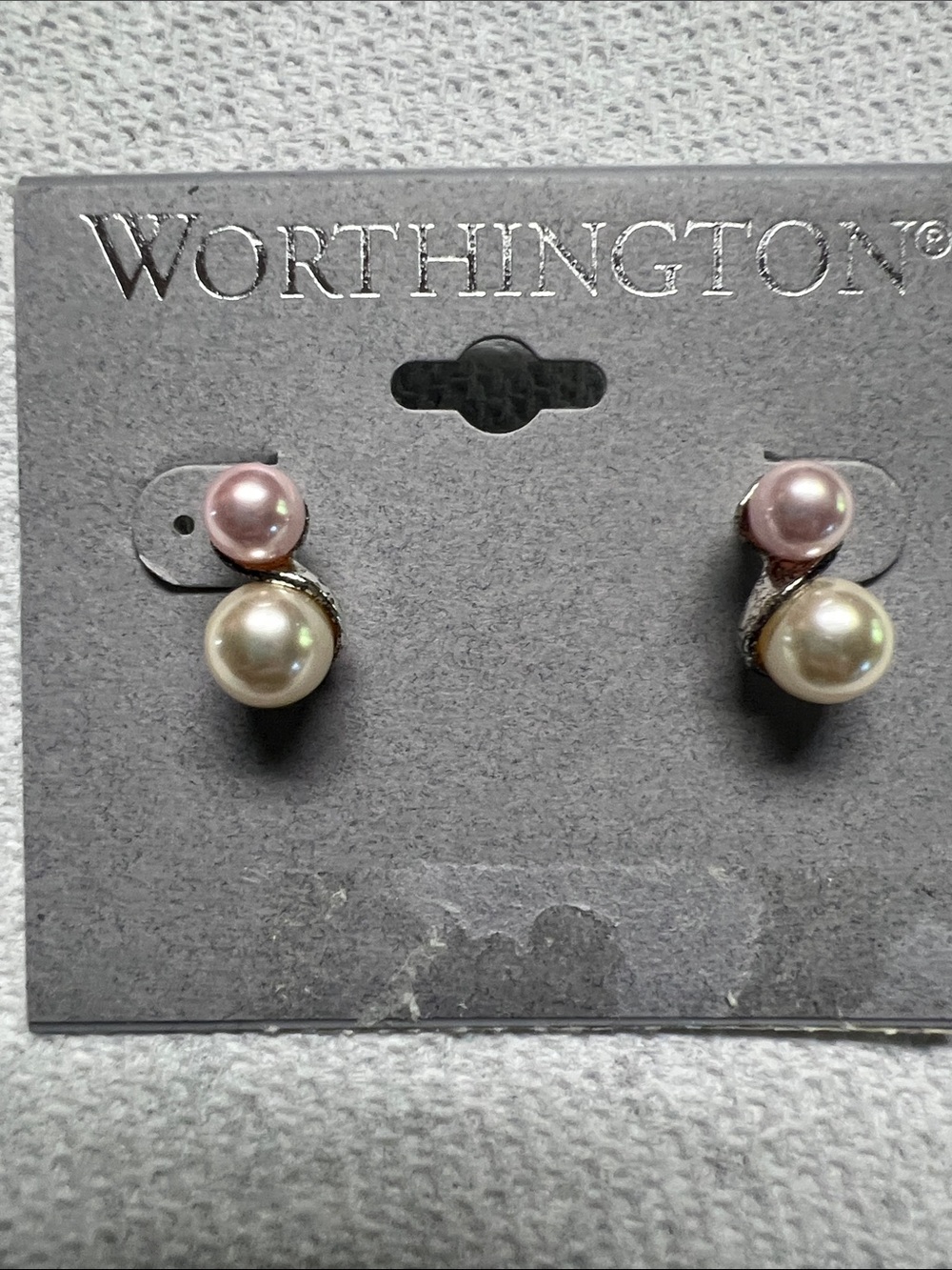 Earrings, pearl